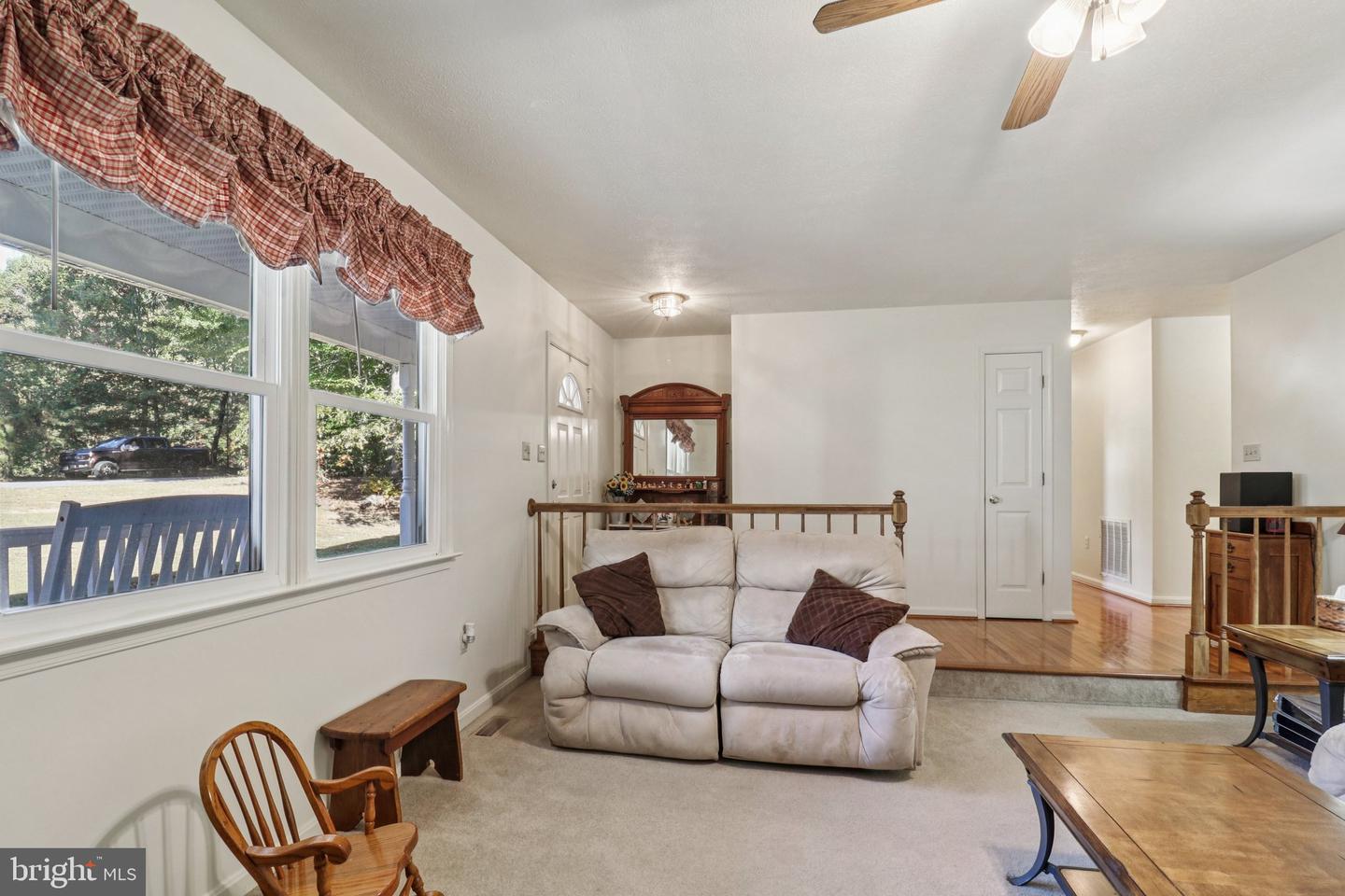 1 MUSTANG CT, SPOTSYLVANIA, Virginia 22551, 3 Bedrooms Bedrooms, ,2 BathroomsBathrooms,Residential,For sale,1 MUSTANG CT,VASP2037024 MLS # VASP2037024