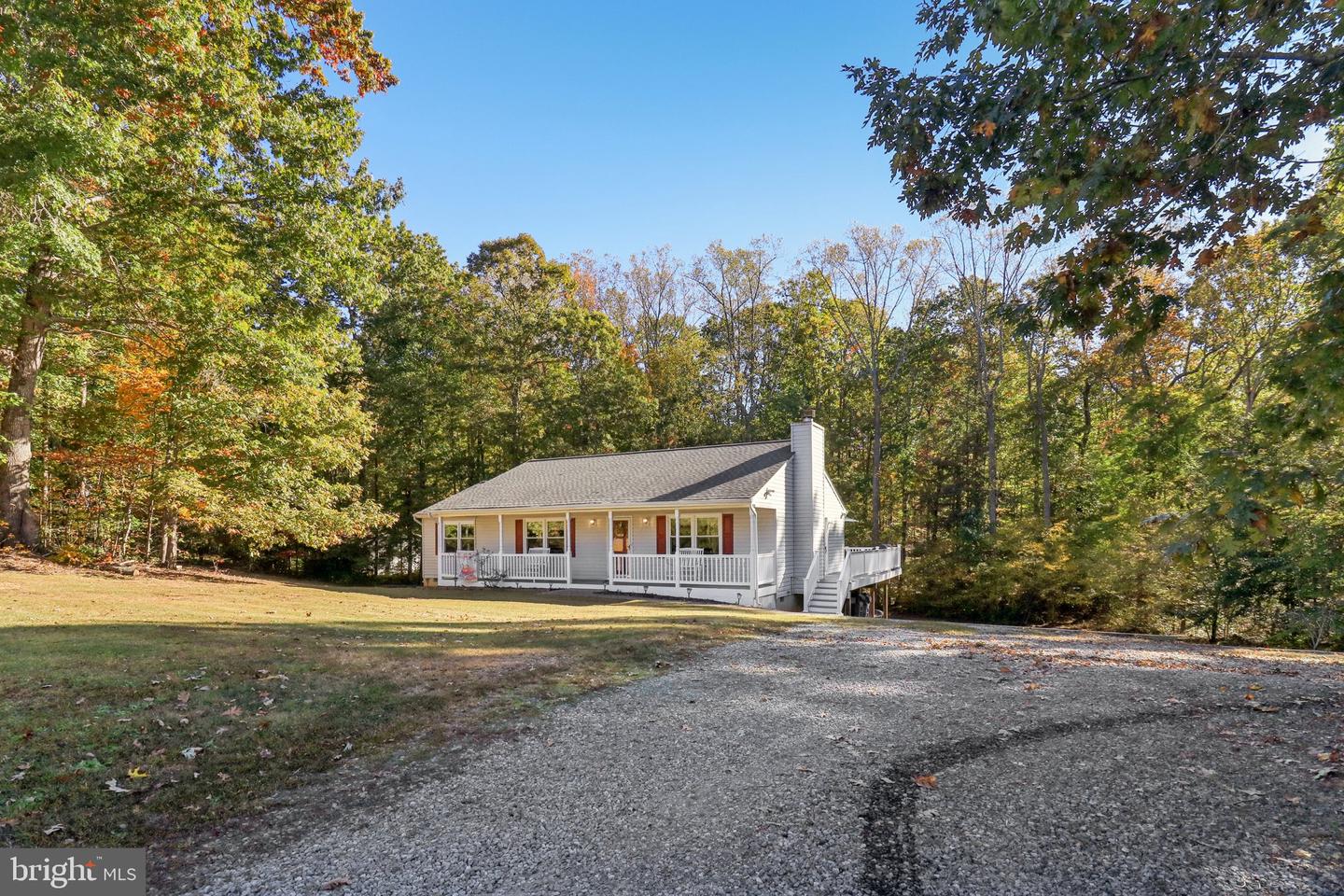 1 MUSTANG CT, SPOTSYLVANIA, Virginia 22551, 3 Bedrooms Bedrooms, ,2 BathroomsBathrooms,Residential,For sale,1 MUSTANG CT,VASP2037024 MLS # VASP2037024