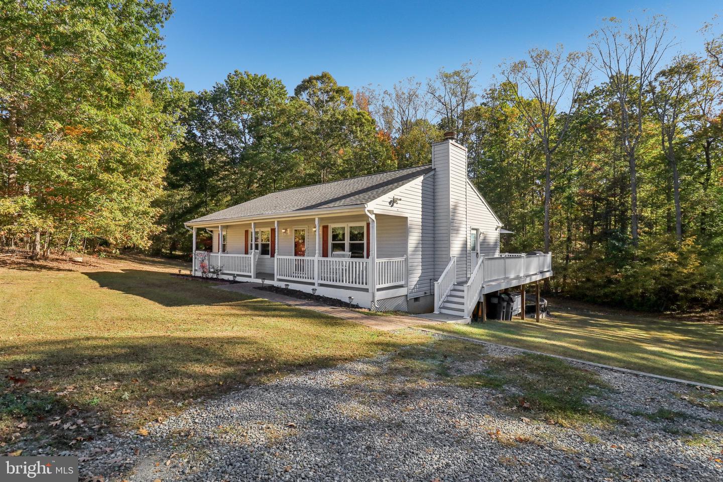 1 MUSTANG CT, SPOTSYLVANIA, Virginia 22551, 3 Bedrooms Bedrooms, ,2 BathroomsBathrooms,Residential,For sale,1 MUSTANG CT,VASP2037024 MLS # VASP2037024