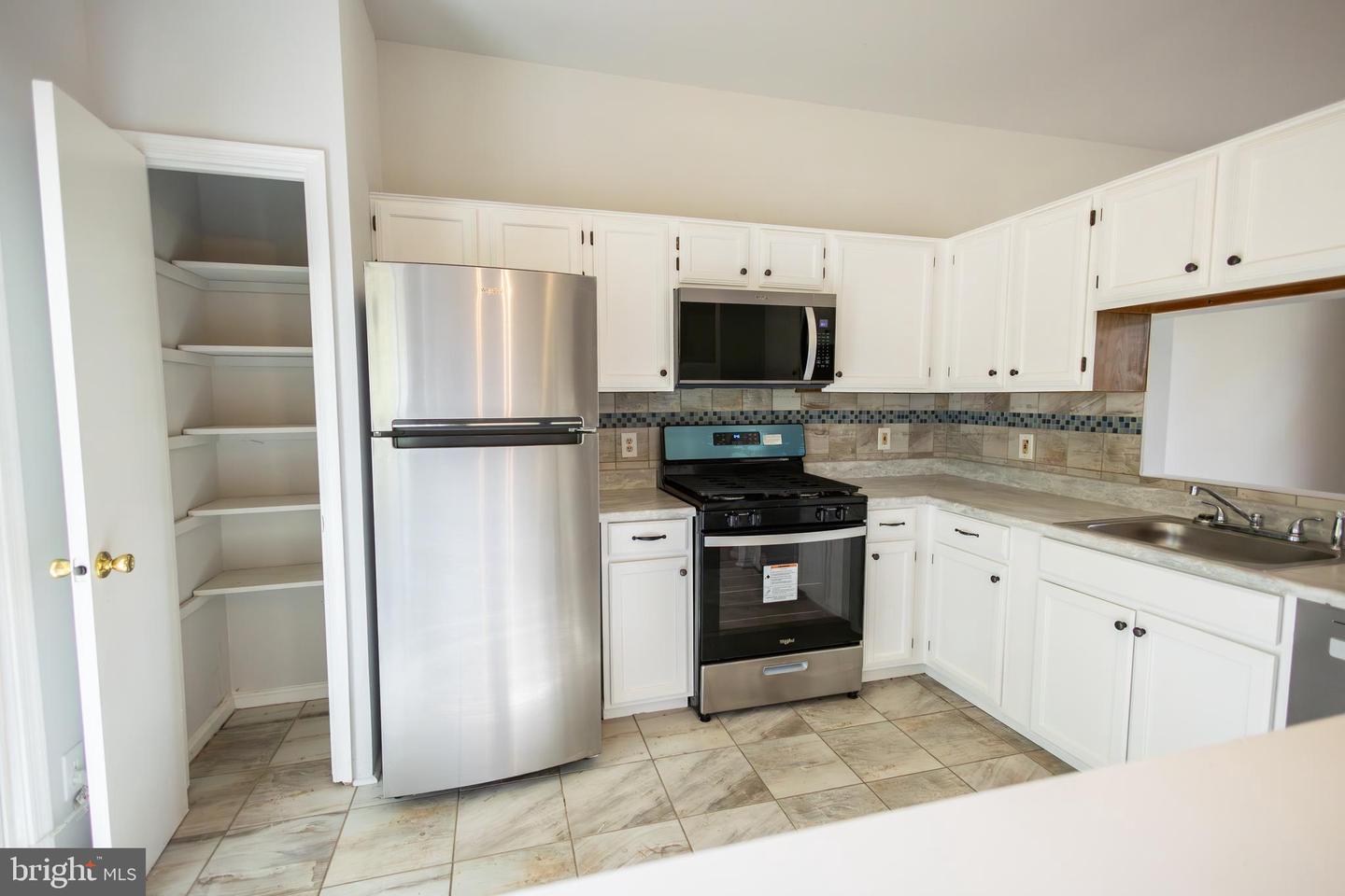 5810 CASCADE DR, FREDERICKSBURG, Virginia 22407, 4 Bedrooms Bedrooms, ,3 BathroomsBathrooms,Residential,For sale,5810 CASCADE DR,VASP2037216 MLS # VASP2037216