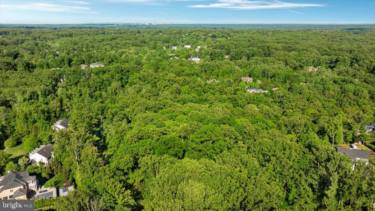 7818 GEORGETOWN PIKE, MCLEAN, Virginia 22102, ,Land,For sale,7818 GEORGETOWN PIKE,VAFX2292830 MLS # VAFX2292830