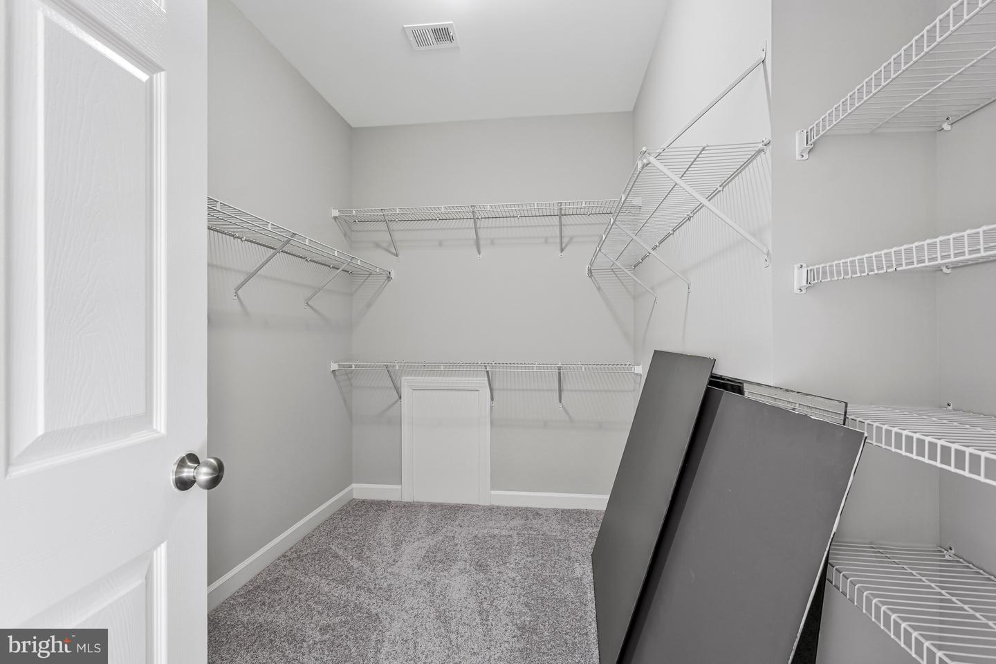 19575 ROTHBURY LN, LEESBURG, Virginia 20175, 4 Bedrooms Bedrooms, ,4 BathroomsBathrooms,Residential,For sale,19575 ROTHBURY LN,VALO2111846 MLS # VALO2111846 19575 ROTHBURY LN, LEESBURG, Virginia 20175, 4 Bedrooms Bedrooms, ,4 BathroomsBathrooms,Residential,For sale,19575 ROTHBURY LN,VALO2111846 MLS # VALO2111846