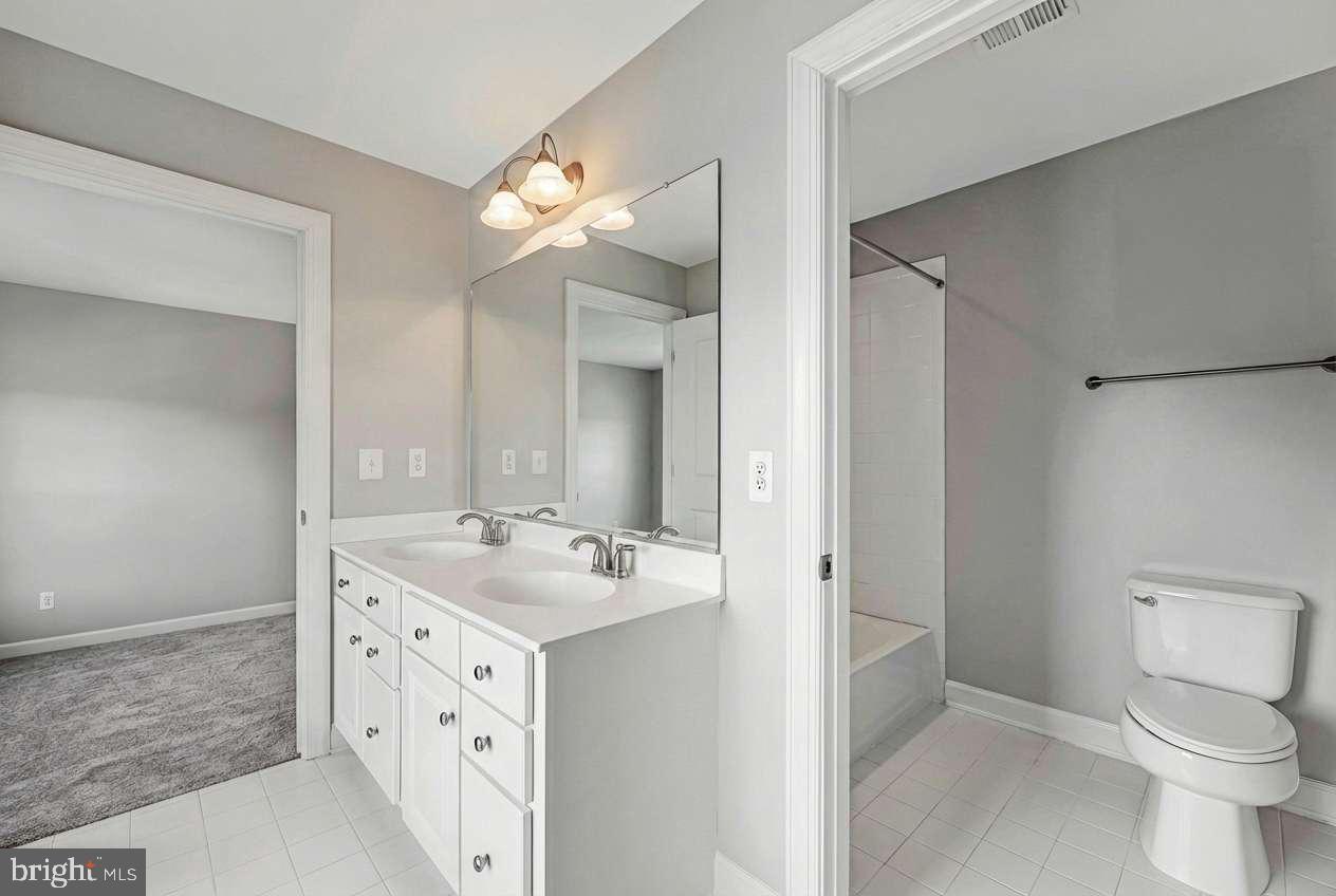 19575 ROTHBURY LN, LEESBURG, Virginia 20175, 4 Bedrooms Bedrooms, ,4 BathroomsBathrooms,Residential,For sale,19575 ROTHBURY LN,VALO2111846 MLS # VALO2111846 19575 ROTHBURY LN, LEESBURG, Virginia 20175, 4 Bedrooms Bedrooms, ,4 BathroomsBathrooms,Residential,For sale,19575 ROTHBURY LN,VALO2111846 MLS # VALO2111846