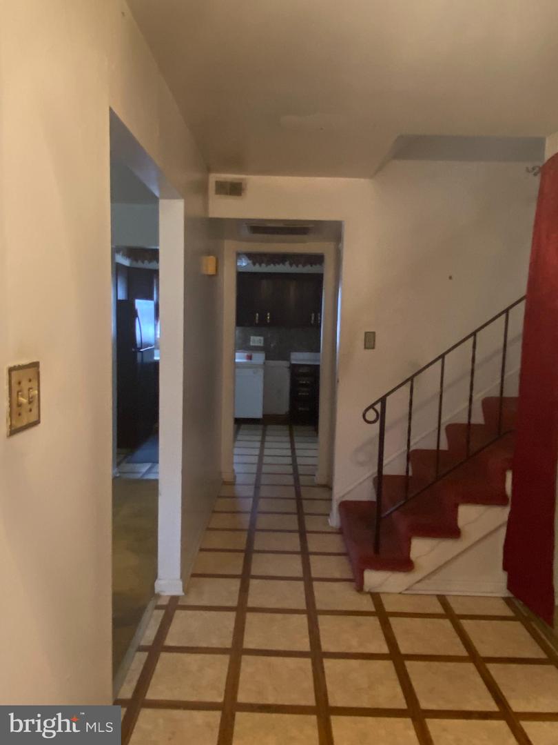 501 TAVENNER CT, STERLING, Virginia 20164, 4 Bedrooms Bedrooms, ,2 BathroomsBathrooms,Residential,For sale,501 TAVENNER CT,VALO2112206 MLS # VALO2112206