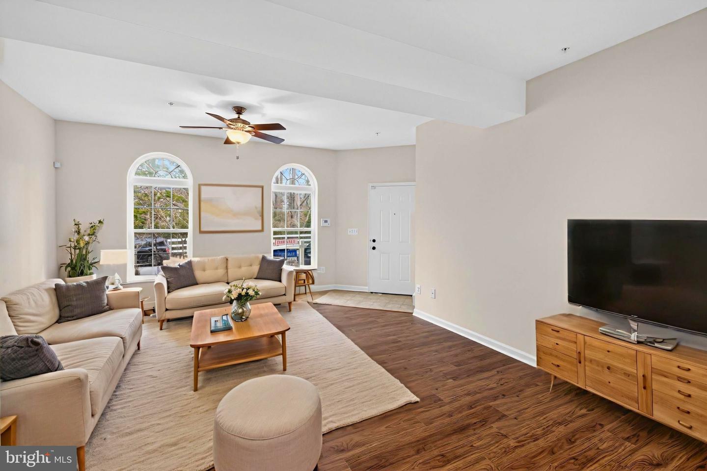 6932 KONA DR, GAINESVILLE, Virginia 20155, 3 Bedrooms Bedrooms, ,2 BathroomsBathrooms,Residential,For sale,6932 KONA DR,VAPW2109164 MLS # VAPW2109164