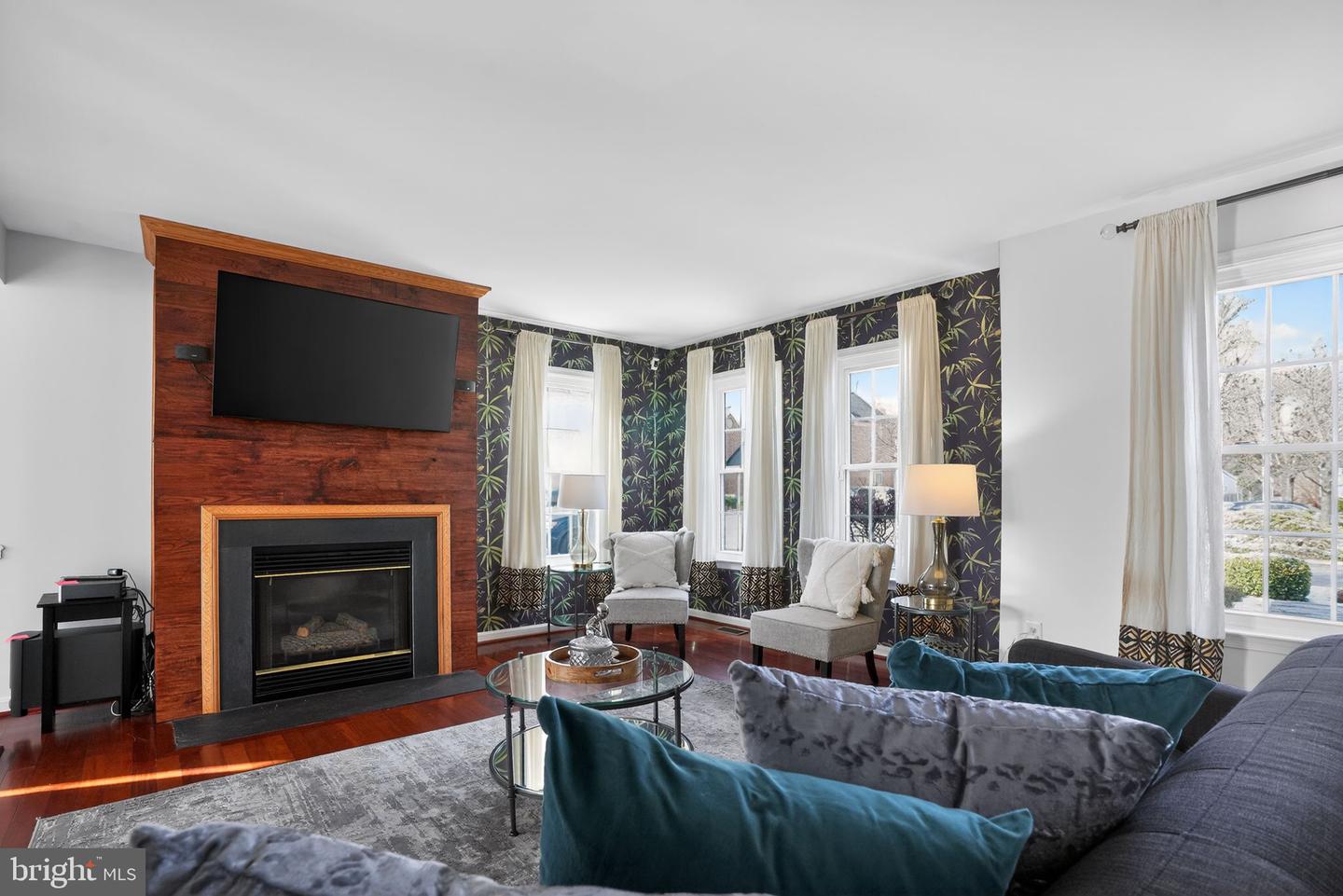 2502 18TH ST NE, WASHINGTON, District Of Columbia 20018, 3 Bedrooms Bedrooms, ,3 BathroomsBathrooms,Residential,For sale,2502 18TH ST NE,DCDC2235122 MLS # DCDC2235122