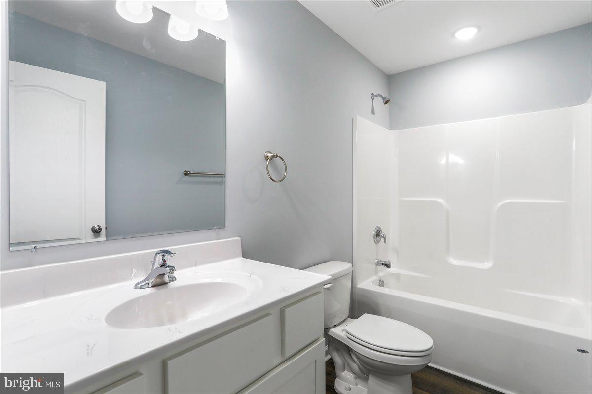 1200 OLD OAK LN, FRONT ROYAL, Virginia 22630, 3 Bedrooms Bedrooms, ,2 BathroomsBathrooms,Residential,For sale,1200 OLD OAK LN,VAWR2013024 MLS # VAWR2013024