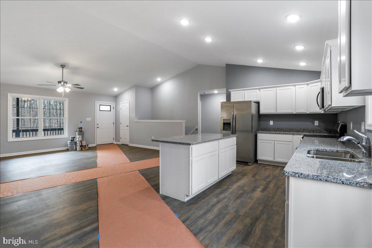 1200 OLD OAK LN, FRONT ROYAL, Virginia 22630, 3 Bedrooms Bedrooms, ,2 BathroomsBathrooms,Residential,For sale,1200 OLD OAK LN,VAWR2013024 MLS # VAWR2013024