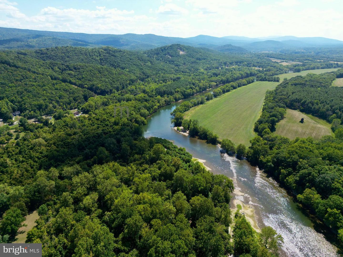 1200 OLD OAK LN, FRONT ROYAL, Virginia 22630, 3 Bedrooms Bedrooms, ,2 BathroomsBathrooms,Residential,For sale,1200 OLD OAK LN,VAWR2013024 MLS # VAWR2013024