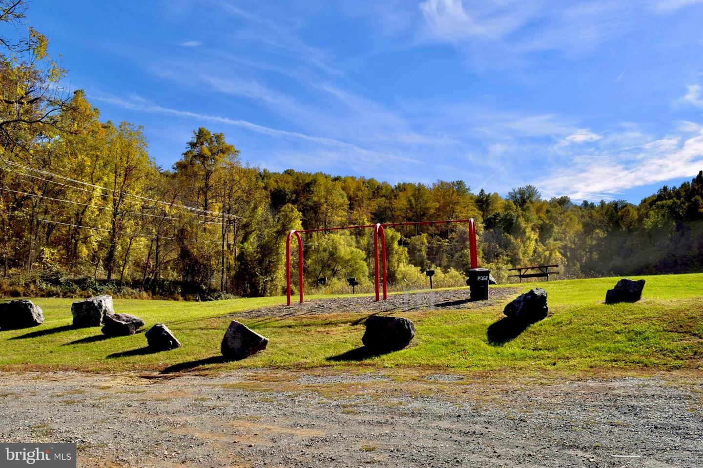 1200 OLD OAK LN, FRONT ROYAL, Virginia 22630, 3 Bedrooms Bedrooms, ,2 BathroomsBathrooms,Residential,For sale,1200 OLD OAK LN,VAWR2013024 MLS # VAWR2013024