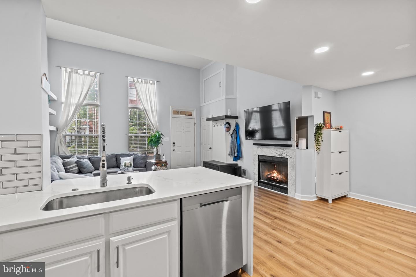 4920 BARBOUR DR #A, ALEXANDRIA, Virginia 22304, 2 Bedrooms Bedrooms, 9 Rooms Rooms,2 BathroomsBathrooms,Residential,For sale,4920 BARBOUR DR #A,VAAX2052942 MLS # VAAX2052942