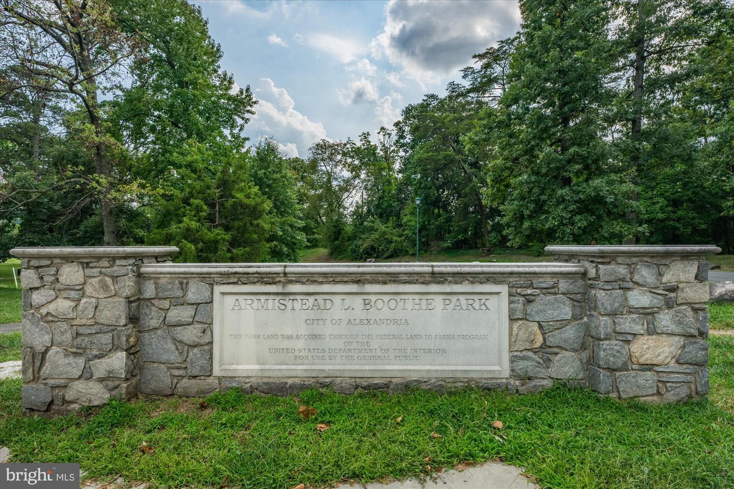 4920 BARBOUR DR #A, ALEXANDRIA, Virginia 22304, 2 Bedrooms Bedrooms, 9 Rooms Rooms,2 BathroomsBathrooms,Residential,For sale,4920 BARBOUR DR #A,VAAX2052942 MLS # VAAX2052942