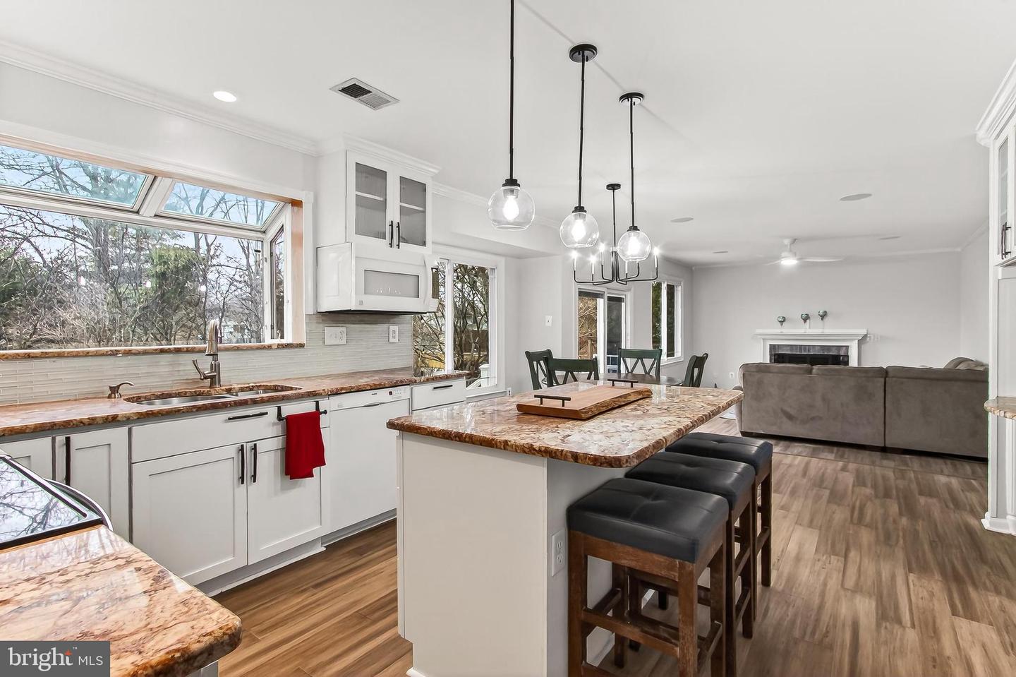 10416 MONTEROSA PL, MANASSAS, Virginia 20110, 4 Bedrooms Bedrooms, ,3 BathroomsBathrooms,Residential,For sale,10416 MONTEROSA PL,VAPW2110178 MLS # VAPW2110178