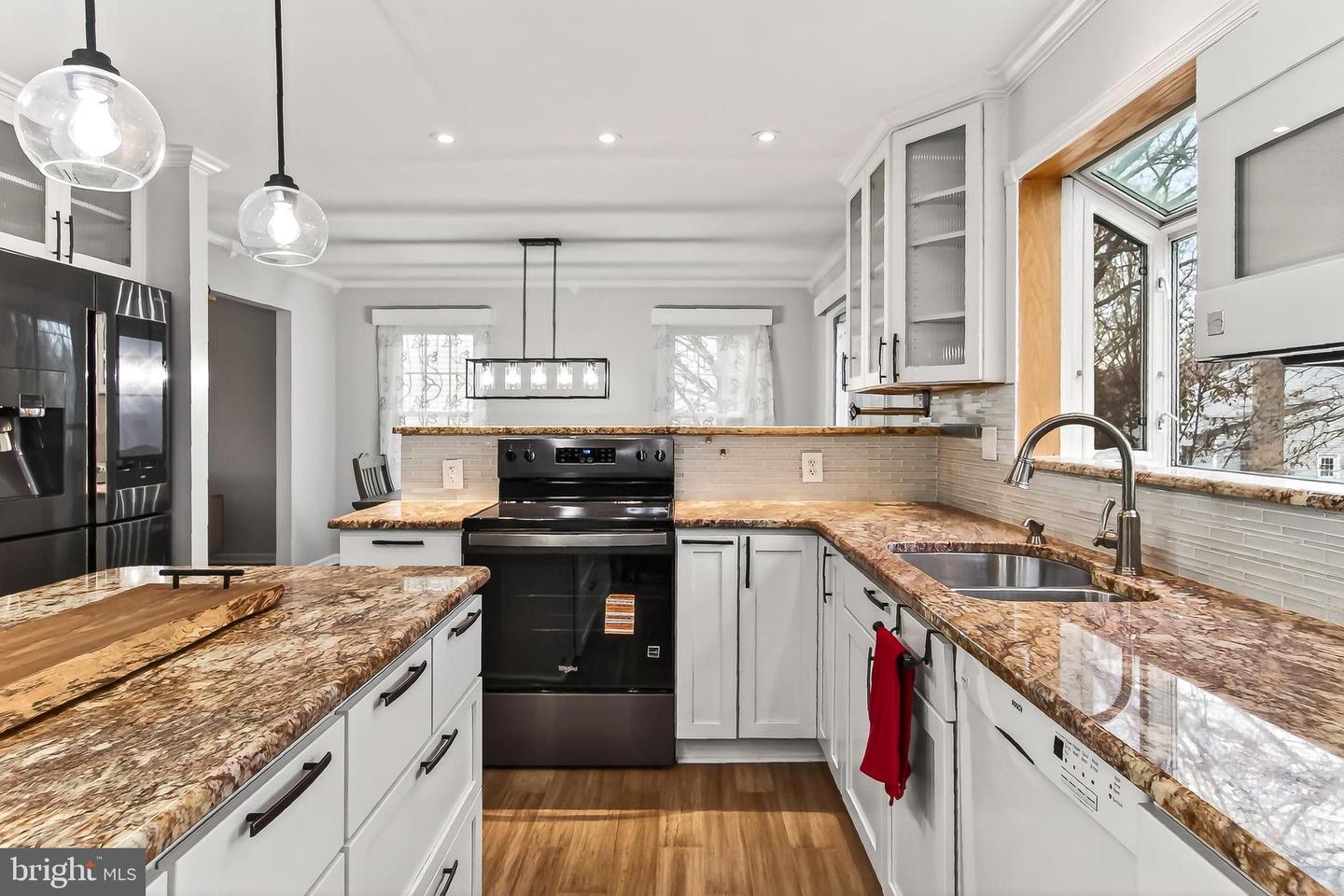 10416 MONTEROSA PL, MANASSAS, Virginia 20110, 4 Bedrooms Bedrooms, ,3 BathroomsBathrooms,Residential,For sale,10416 MONTEROSA PL,VAPW2110178 MLS # VAPW2110178