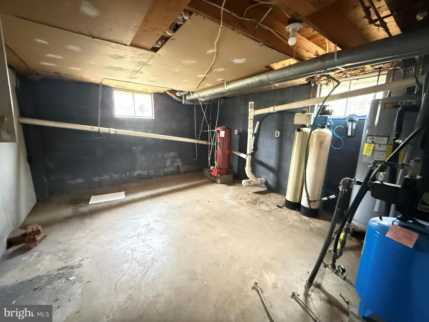 82 BROAD RUN RD, BENTONVILLE, Virginia 22610, 3 Bedrooms Bedrooms, ,2 BathroomsBathrooms,Residential,For sale,82 BROAD RUN RD,VAWR2013082 MLS # VAWR2013082