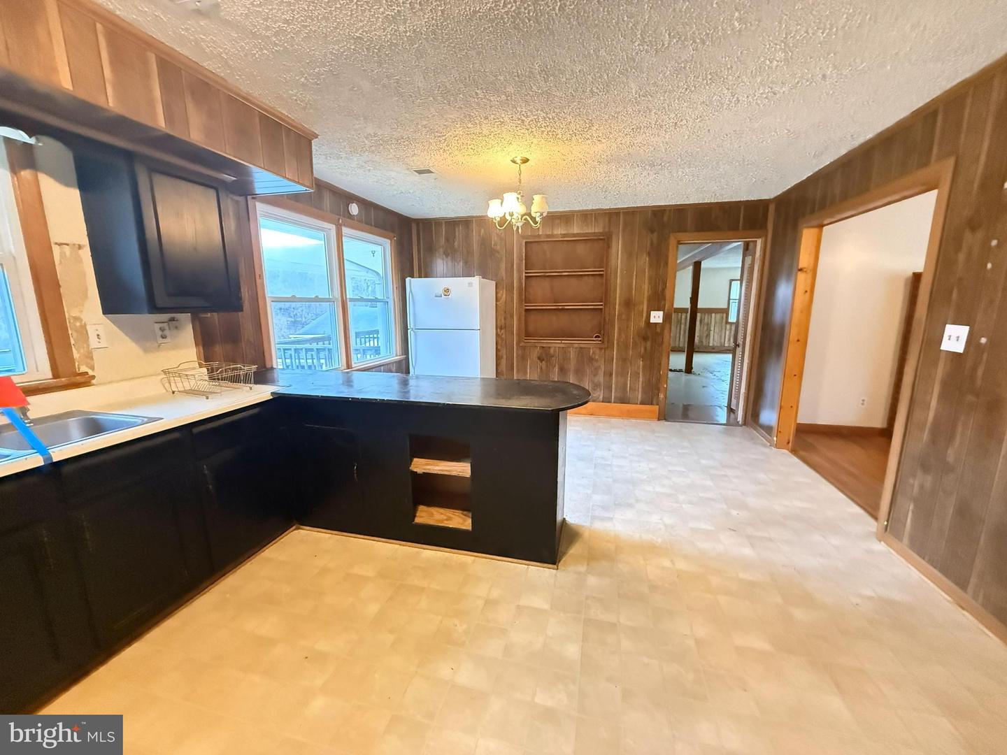 82 BROAD RUN RD, BENTONVILLE, Virginia 22610, 3 Bedrooms Bedrooms, ,2 BathroomsBathrooms,Residential,For sale,82 BROAD RUN RD,VAWR2013082 MLS # VAWR2013082