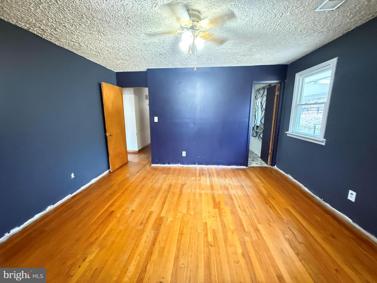 82 BROAD RUN RD, BENTONVILLE, Virginia 22610, 3 Bedrooms Bedrooms, ,2 BathroomsBathrooms,Residential,For sale,82 BROAD RUN RD,VAWR2013082 MLS # VAWR2013082