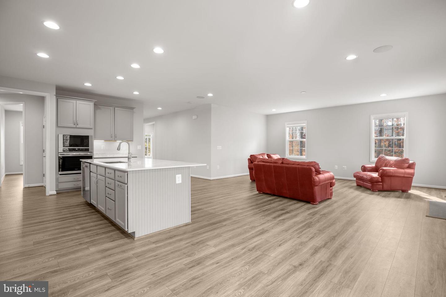 8005 ASHFORD DR, FREDERICKSBURG, Virginia 22407, 4 Bedrooms Bedrooms, 10 Rooms Rooms,3 BathroomsBathrooms,Residential,For sale,8005 ASHFORD DR,VASP2038546 MLS # VASP2038546