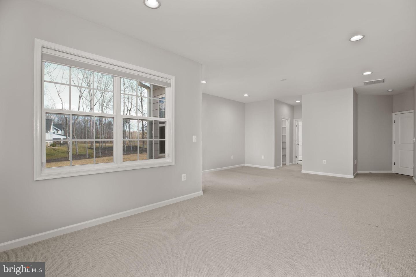 8005 ASHFORD DR, FREDERICKSBURG, Virginia 22407, 4 Bedrooms Bedrooms, 10 Rooms Rooms,3 BathroomsBathrooms,Residential,For sale,8005 ASHFORD DR,VASP2038546 MLS # VASP2038546