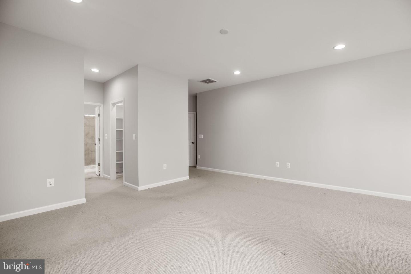 8005 ASHFORD DR, FREDERICKSBURG, Virginia 22407, 4 Bedrooms Bedrooms, 10 Rooms Rooms,3 BathroomsBathrooms,Residential,For sale,8005 ASHFORD DR,VASP2038546 MLS # VASP2038546