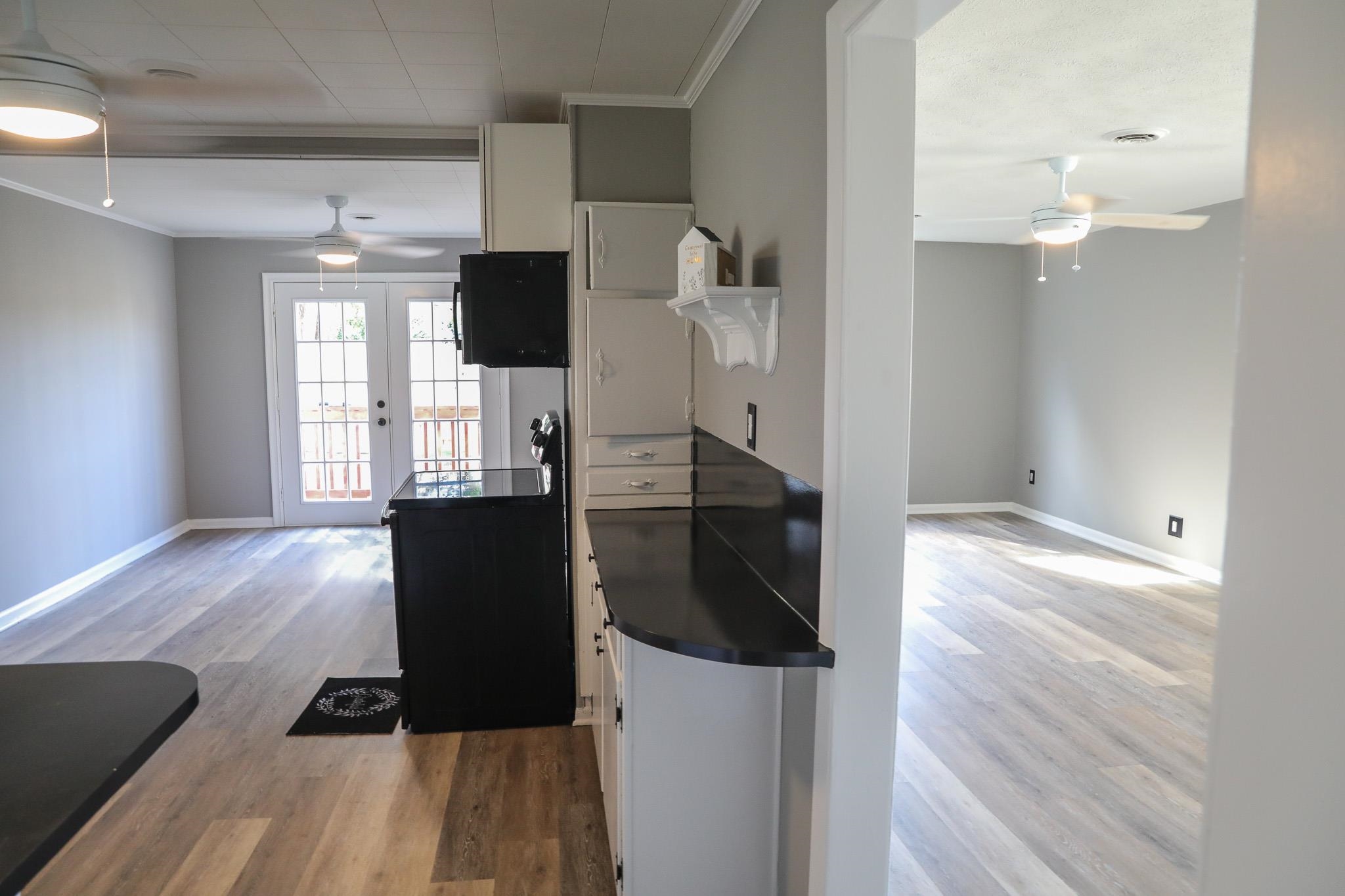 10 BRADLEY LN, WAYNESBORO, Virginia 22980, 2 Bedrooms Bedrooms, ,1 BathroomBathrooms,Residential,10 BRADLEY LN,670783 MLS # 670783