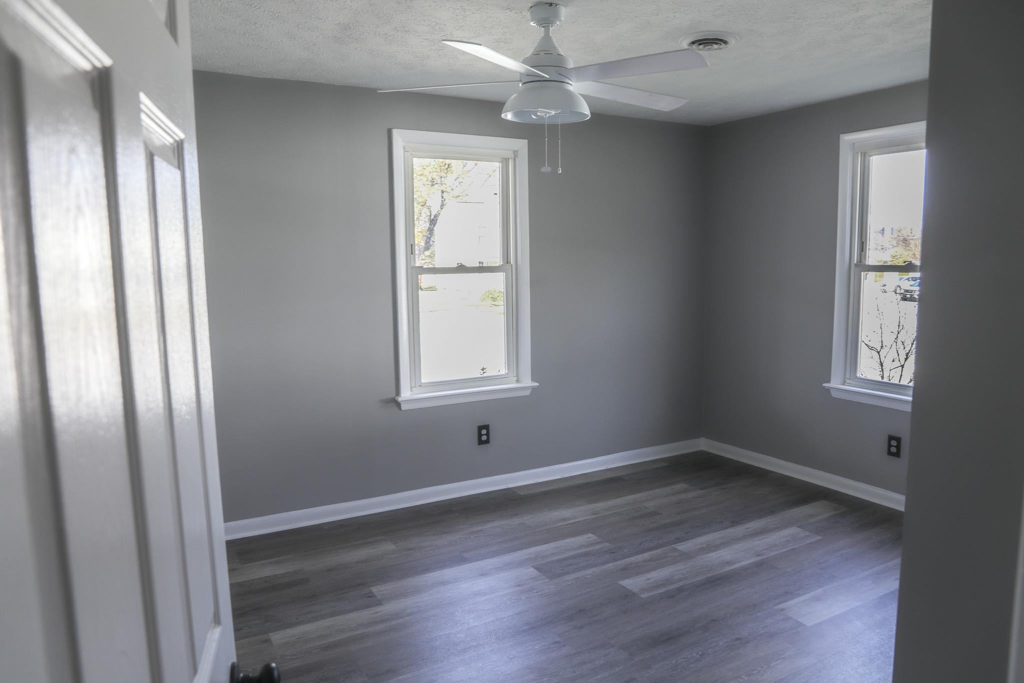 10 BRADLEY LN, WAYNESBORO, Virginia 22980, 2 Bedrooms Bedrooms, ,1 BathroomBathrooms,Residential,10 BRADLEY LN,670783 MLS # 670783