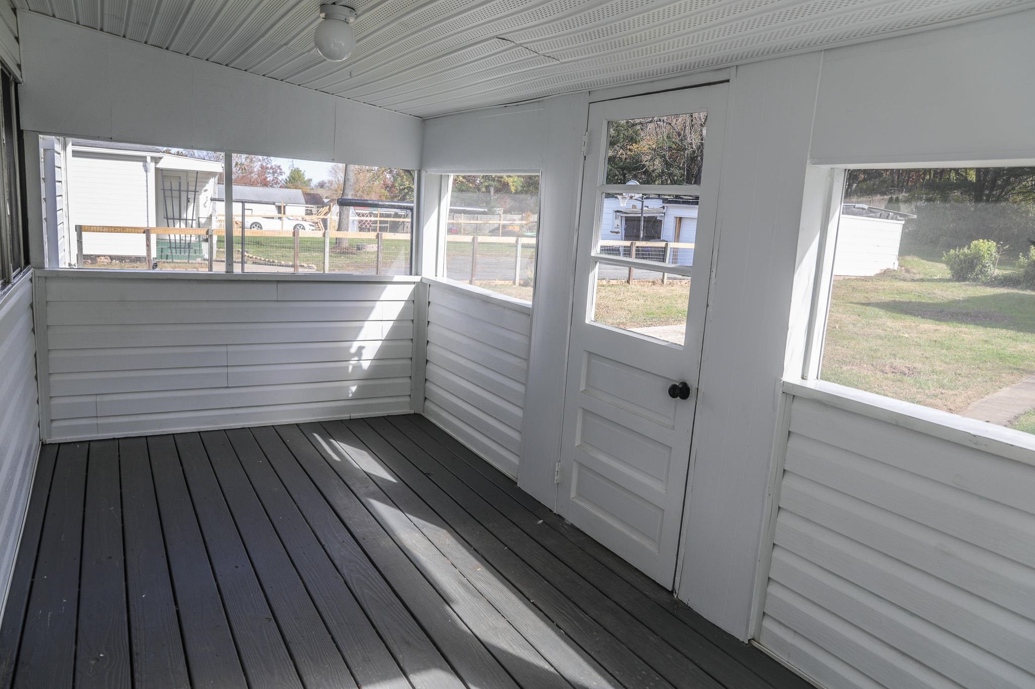 10 BRADLEY LN, WAYNESBORO, Virginia 22980, 2 Bedrooms Bedrooms, ,1 BathroomBathrooms,Residential,10 BRADLEY LN,670783 MLS # 670783