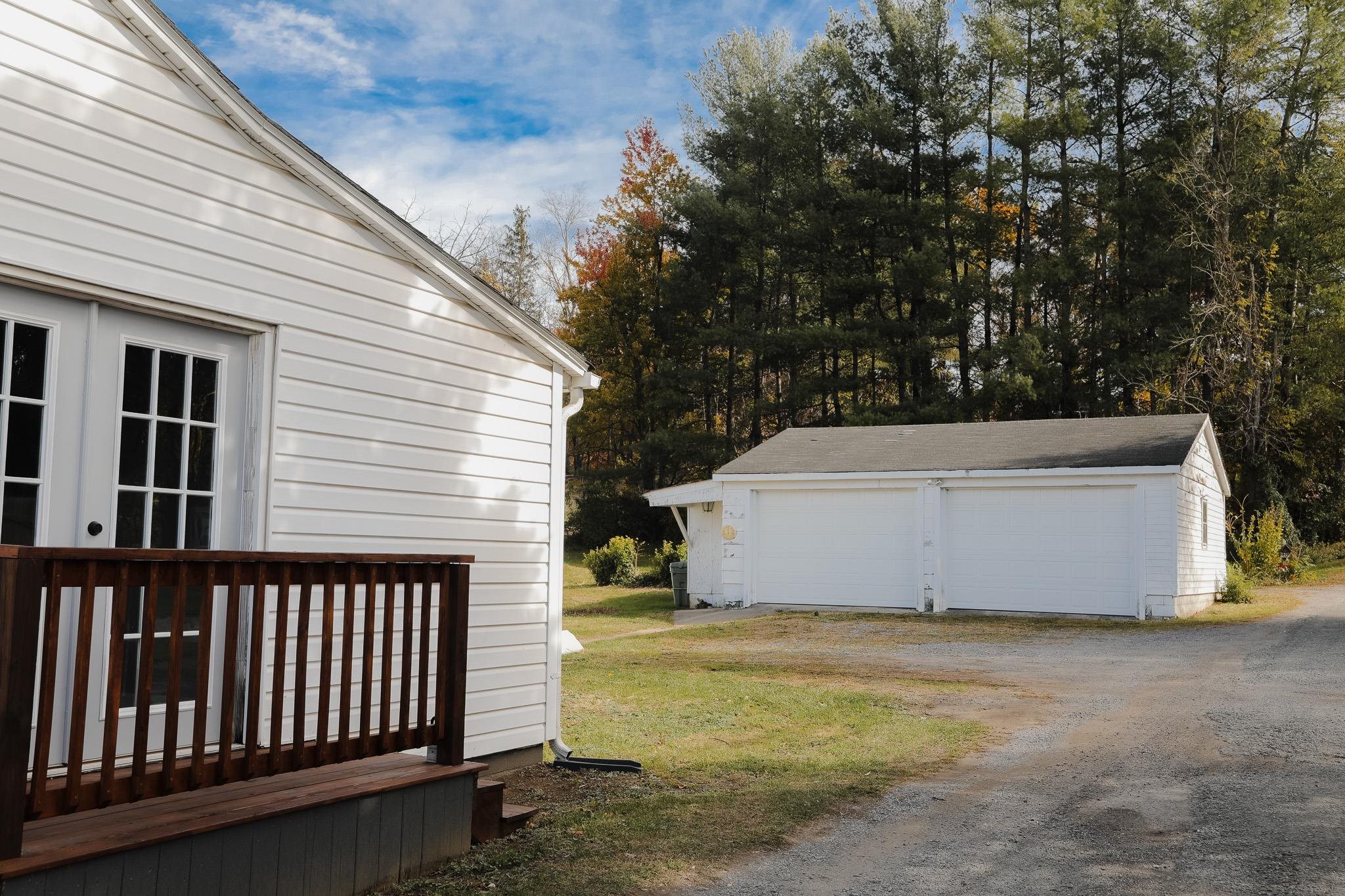 10 BRADLEY LN, WAYNESBORO, Virginia 22980, 2 Bedrooms Bedrooms, ,1 BathroomBathrooms,Residential,10 BRADLEY LN,670783 MLS # 670783