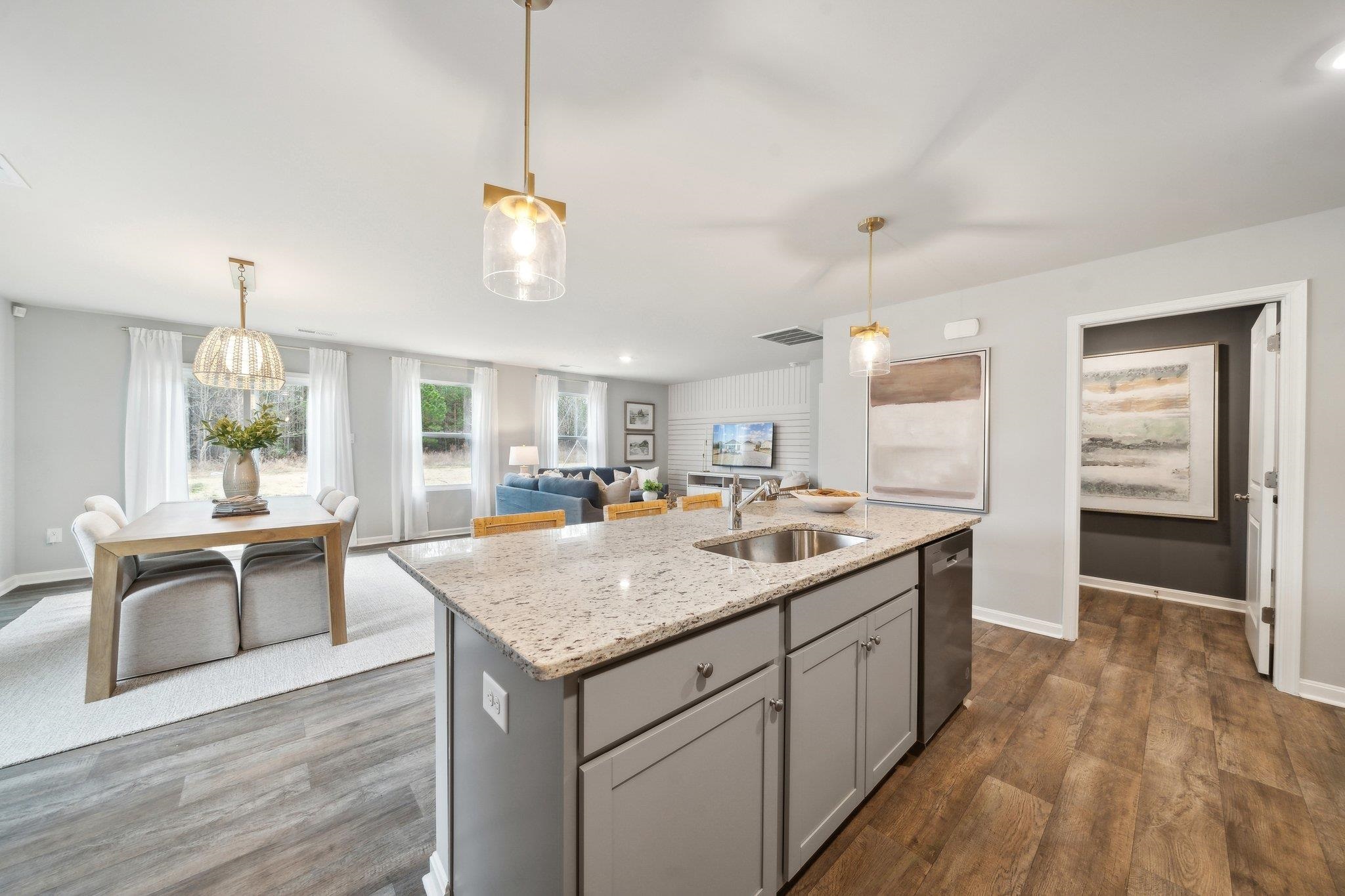 541 SUMMERCREST AVE, WAYNESBORO, Virginia 22980, 4 Bedrooms Bedrooms, ,2 BathroomsBathrooms,Residential,541 SUMMERCREST AVE,673732 MLS # 673732