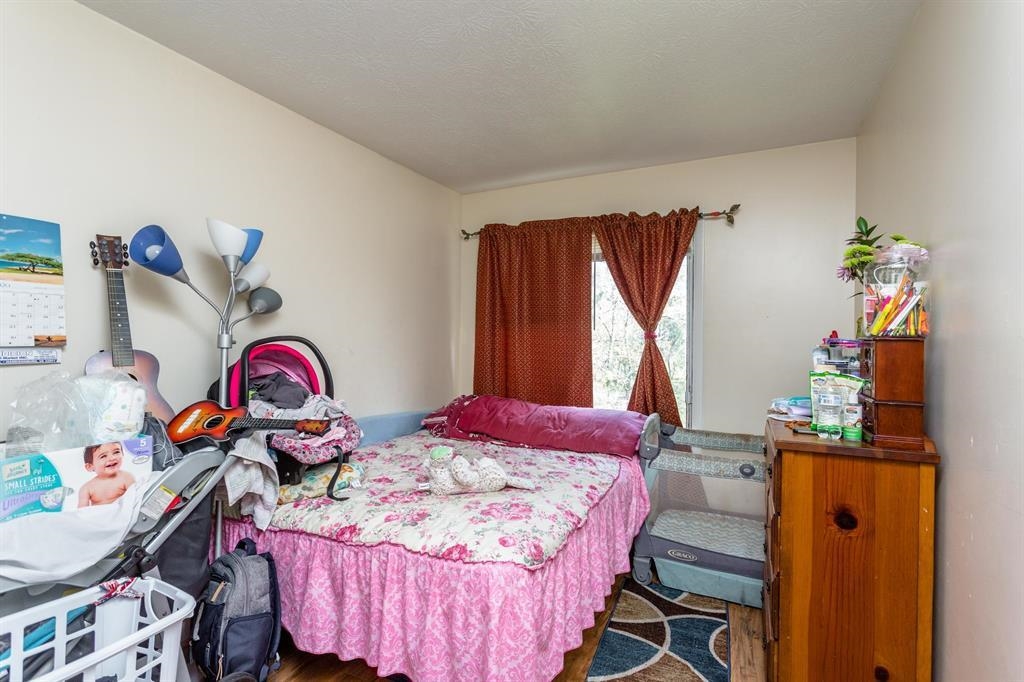 52 SOUTH AVE, HARRISONBURG, Virginia 22801, 4 Bedrooms Bedrooms, ,2 BathroomsBathrooms,Residential,Rare 4 Bedroom!,52 SOUTH AVE,673735 MLS # 673735