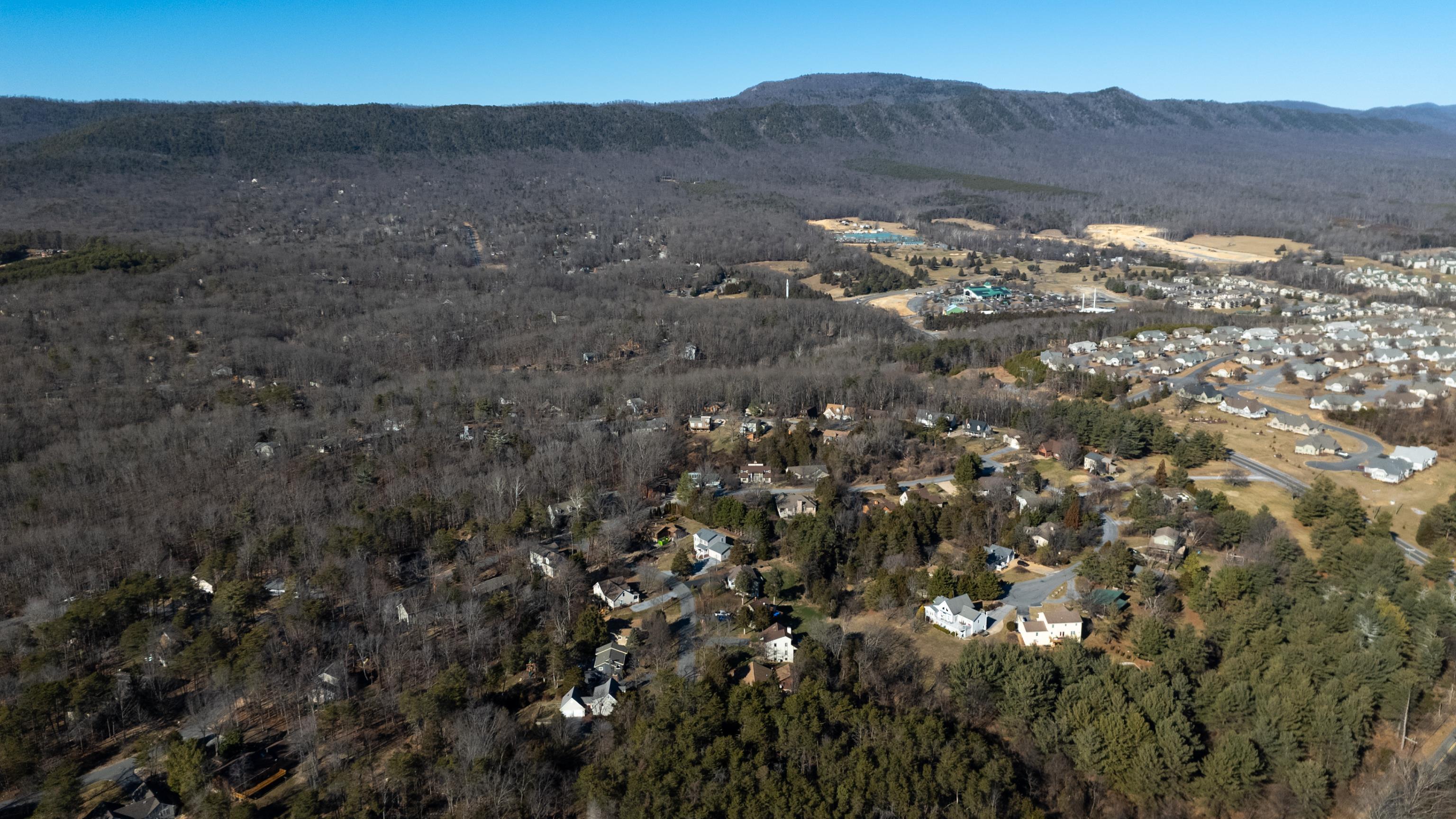 185 FORT RD, MCGAHEYSVILLE, Virginia 22840, 3 Bedrooms Bedrooms, ,2 BathroomsBathrooms,Residential,185 FORT RD,673737 MLS # 673737