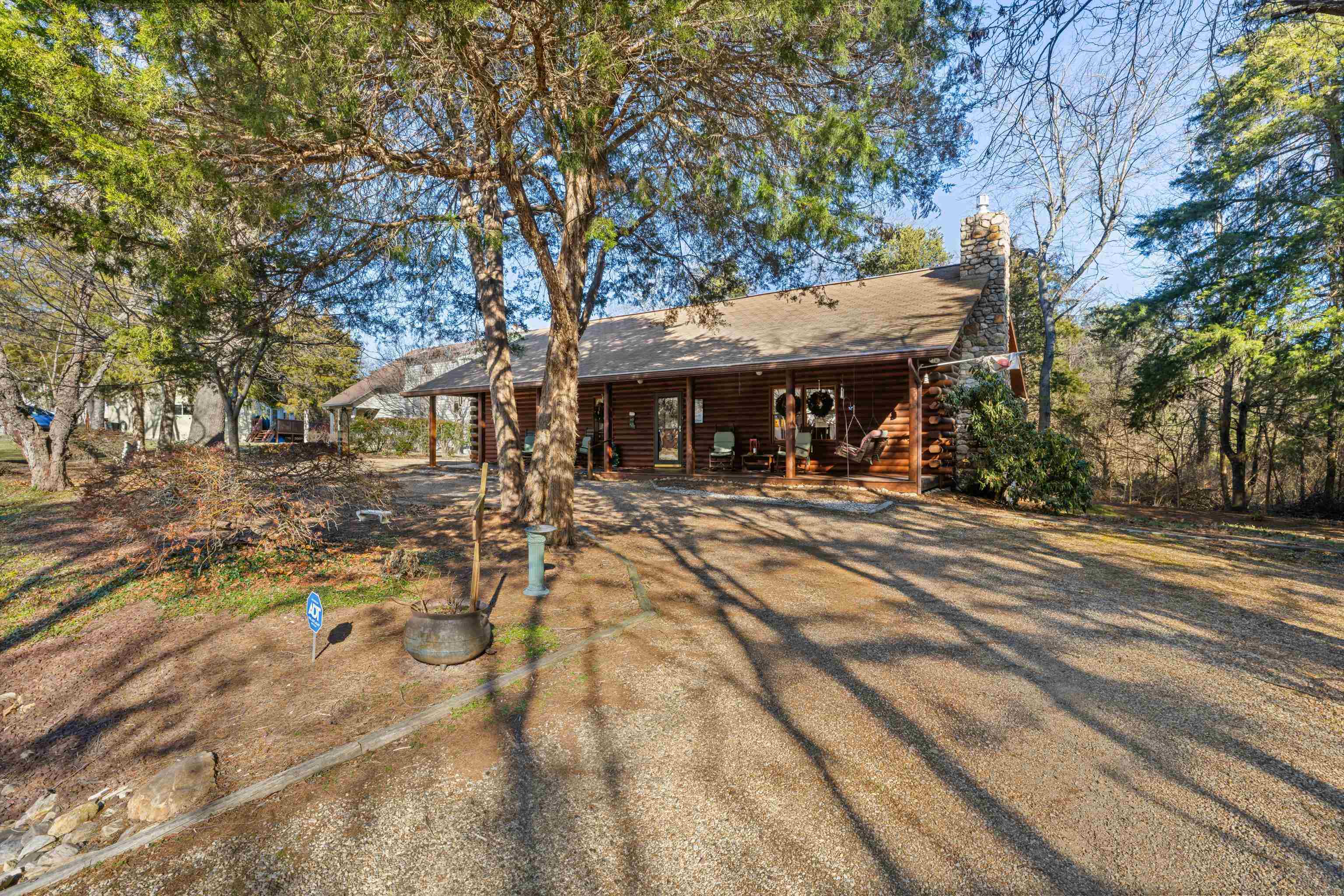 185 FORT RD, MCGAHEYSVILLE, Virginia 22840, 3 Bedrooms Bedrooms, ,2 BathroomsBathrooms,Residential,185 FORT RD,673737 MLS # 673737