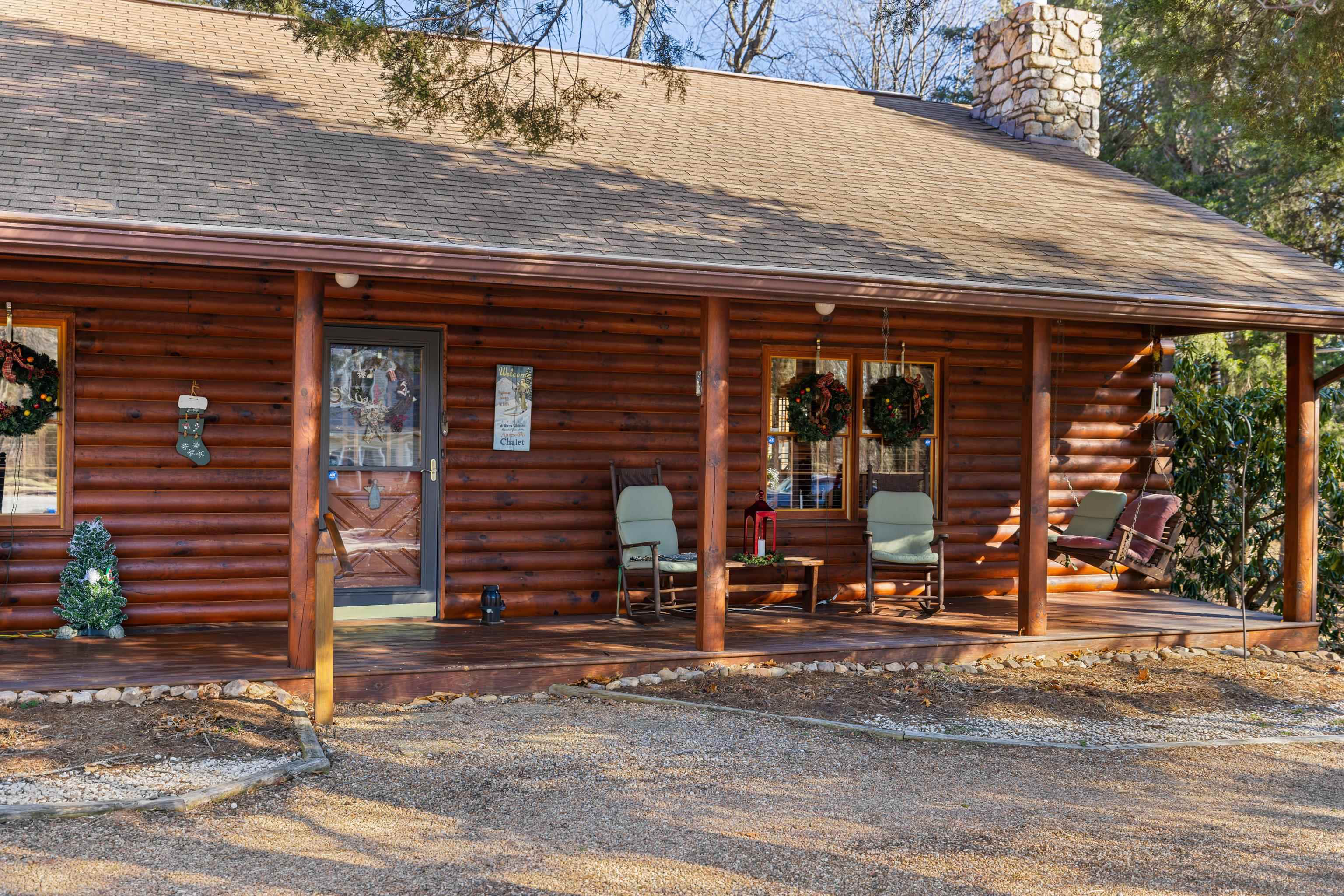 185 FORT RD, MCGAHEYSVILLE, Virginia 22840, 3 Bedrooms Bedrooms, ,2 BathroomsBathrooms,Residential,185 FORT RD,673737 MLS # 673737