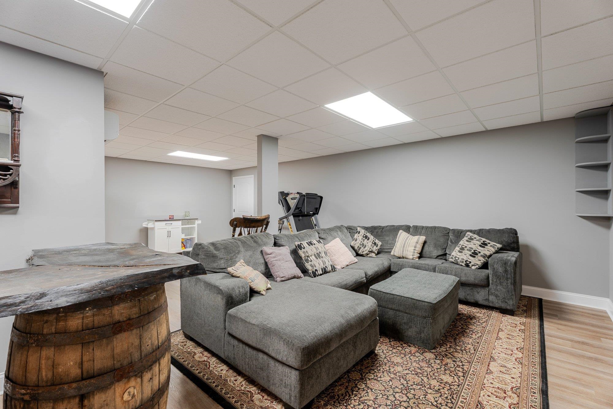 401 W C ST, ELKTON, Virginia 22827, 3 Bedrooms Bedrooms, ,2 BathroomsBathrooms,Residential,401 W C ST,673738 MLS # 673738