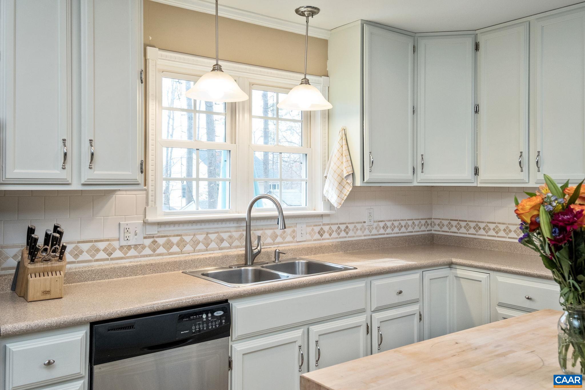 1635 POES LN, CHARLOTTESVILLE, Virginia 22911, 3 Bedrooms Bedrooms, ,2 BathroomsBathrooms,Residential,1635 POES LN,673740 MLS # 673740