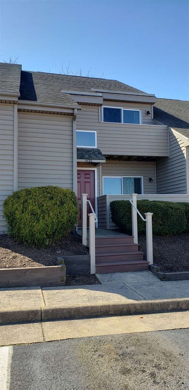 1430 BRADLEY DR, HARRISONBURG, Virginia 22801, 4 Bedrooms Bedrooms, ,2 BathroomsBathrooms,Residential,1430 BRADLEY DR,673742 MLS # 673742