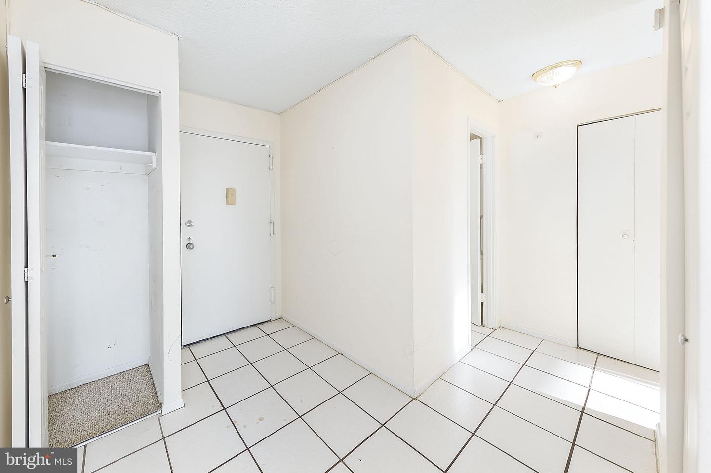 307 YOAKUM PKWY #802, ALEXANDRIA, Virginia 22304, 1 Bedroom Bedrooms, ,1 BathroomBathrooms,Residential,For sale,307 YOAKUM PKWY #802,VAAX2053356 MLS # VAAX2053356