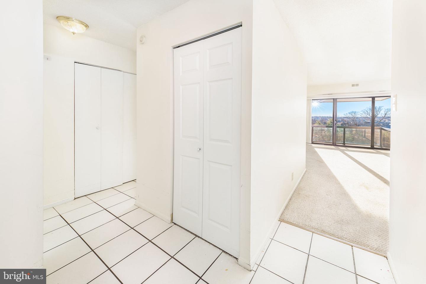 307 YOAKUM PKWY #802, ALEXANDRIA, Virginia 22304, 1 Bedroom Bedrooms, ,1 BathroomBathrooms,Residential,For sale,307 YOAKUM PKWY #802,VAAX2053356 MLS # VAAX2053356