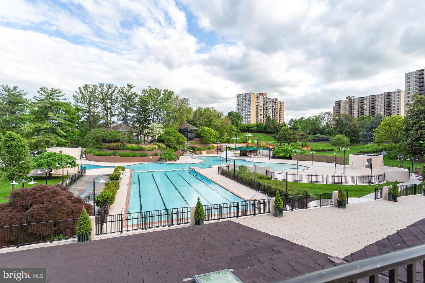 307 YOAKUM PKWY #802, ALEXANDRIA, Virginia 22304, 1 Bedroom Bedrooms, ,1 BathroomBathrooms,Residential,For sale,307 YOAKUM PKWY #802,VAAX2053356 MLS # VAAX2053356