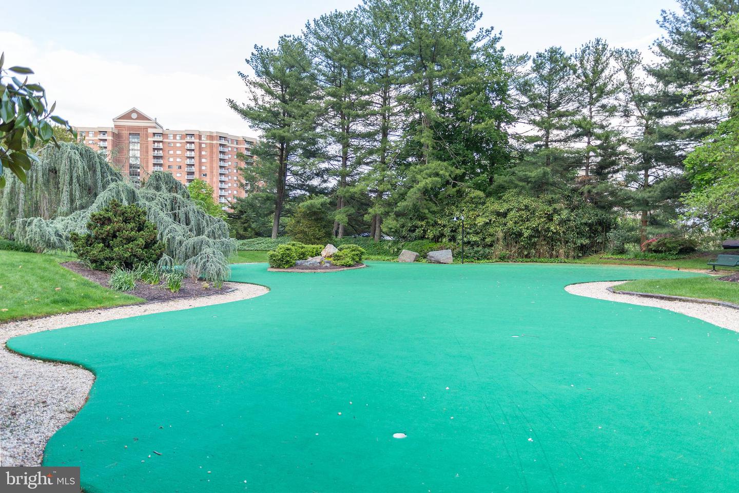 307 YOAKUM PKWY #802, ALEXANDRIA, Virginia 22304, 1 Bedroom Bedrooms, ,1 BathroomBathrooms,Residential,For sale,307 YOAKUM PKWY #802,VAAX2053356 MLS # VAAX2053356