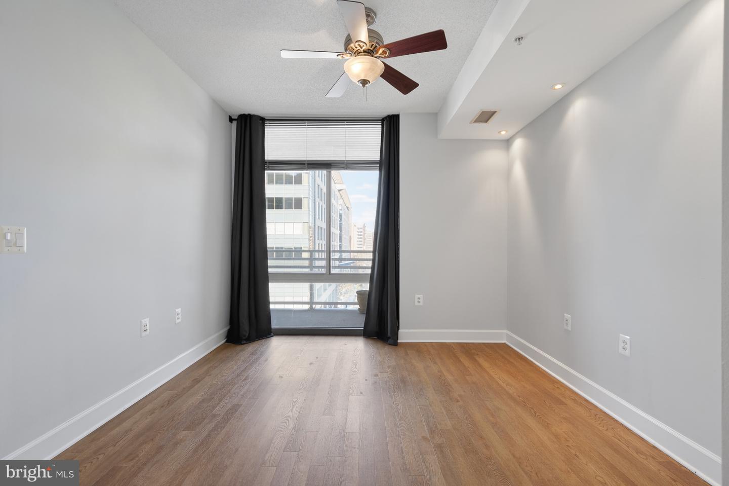 3600 S GLEBE RD #516W, ARLINGTON, Virginia 22202, 1 Bedroom Bedrooms, 4 Rooms Rooms,1 BathroomBathrooms,Residential,For sale,3600 S GLEBE RD #516W,VAAR2067940 MLS # VAAR2067940