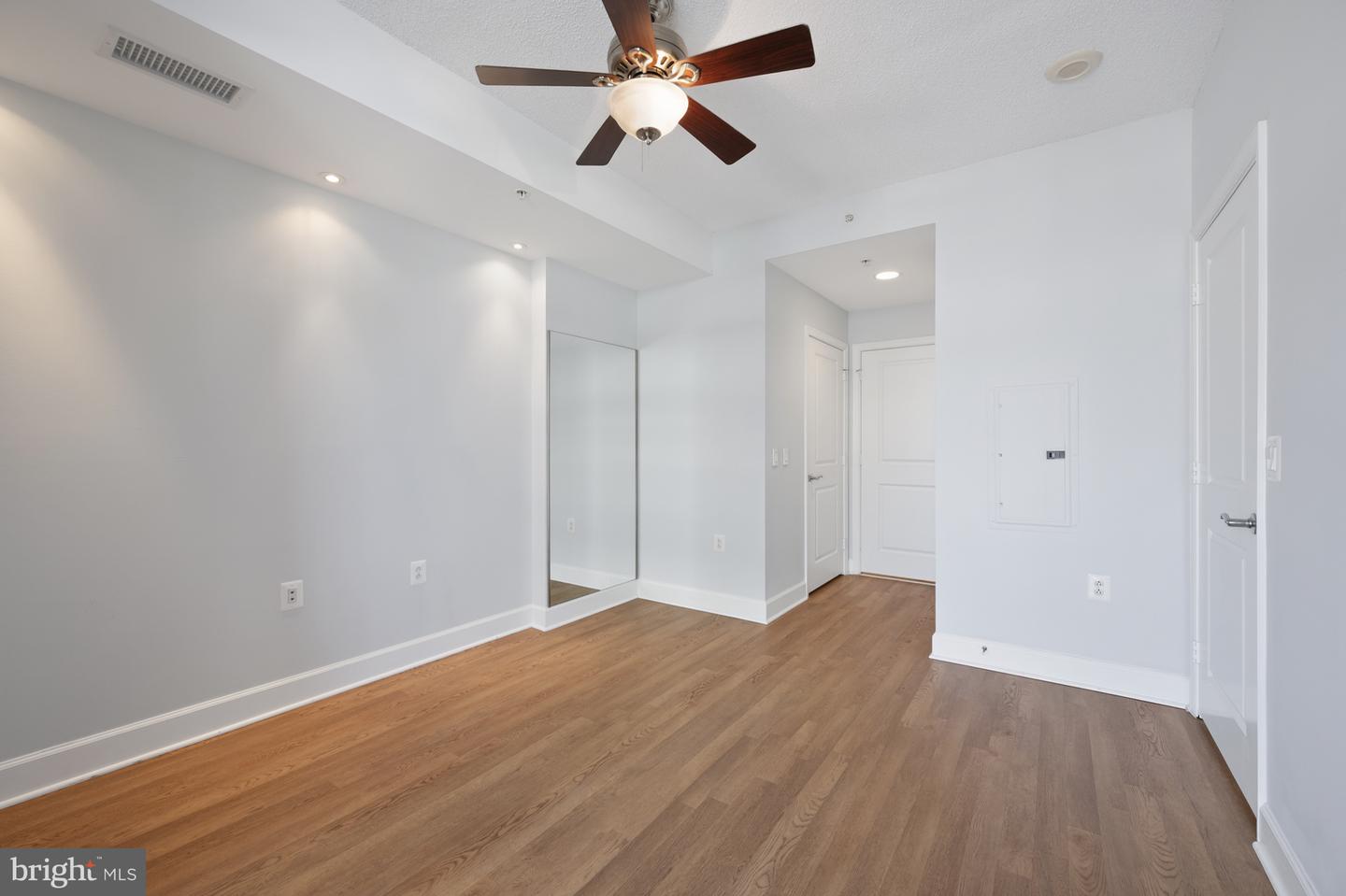3600 S GLEBE RD #516W, ARLINGTON, Virginia 22202, 1 Bedroom Bedrooms, 4 Rooms Rooms,1 BathroomBathrooms,Residential,For sale,3600 S GLEBE RD #516W,VAAR2067940 MLS # VAAR2067940