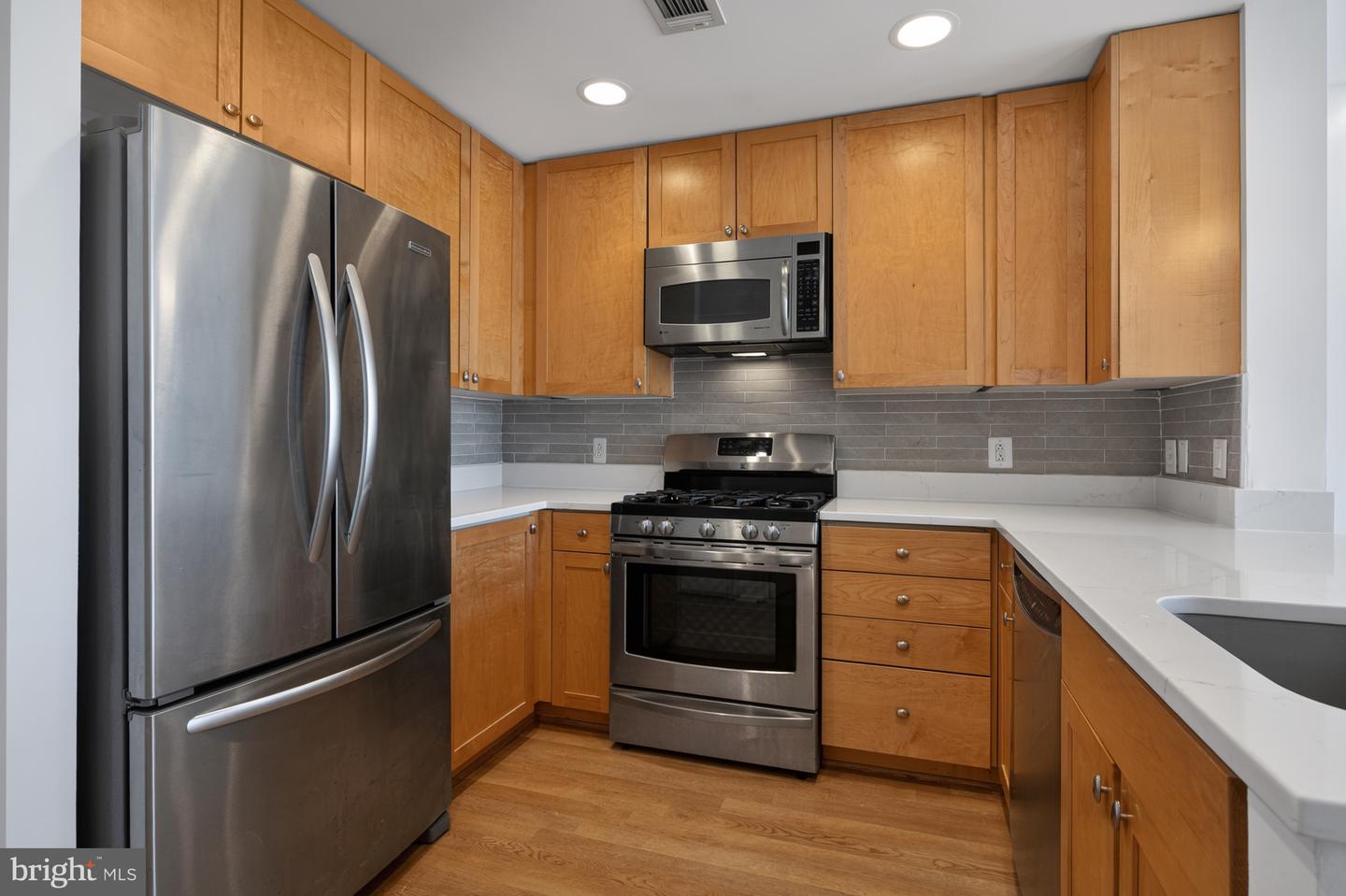 3600 S GLEBE RD #516W, ARLINGTON, Virginia 22202, 1 Bedroom Bedrooms, 4 Rooms Rooms,1 BathroomBathrooms,Residential,For sale,3600 S GLEBE RD #516W,VAAR2067940 MLS # VAAR2067940