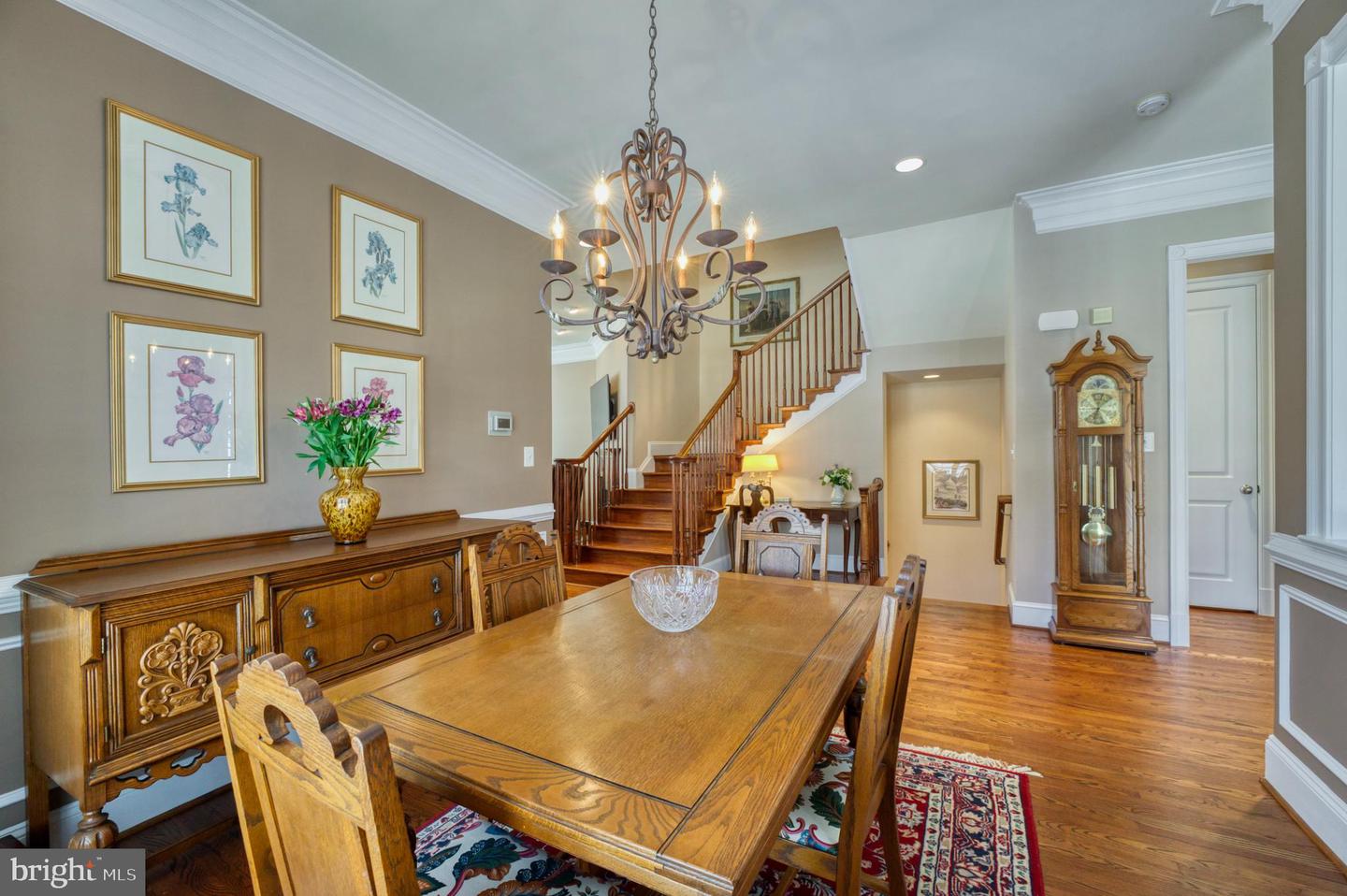 6739 DARRELLS GRANT PL, FALLS CHURCH, Virginia 22043, 3 Bedrooms Bedrooms, ,3 BathroomsBathrooms,Residential,For sale,6739 DARRELLS GRANT PL,VAFX2286716 MLS # VAFX2286716