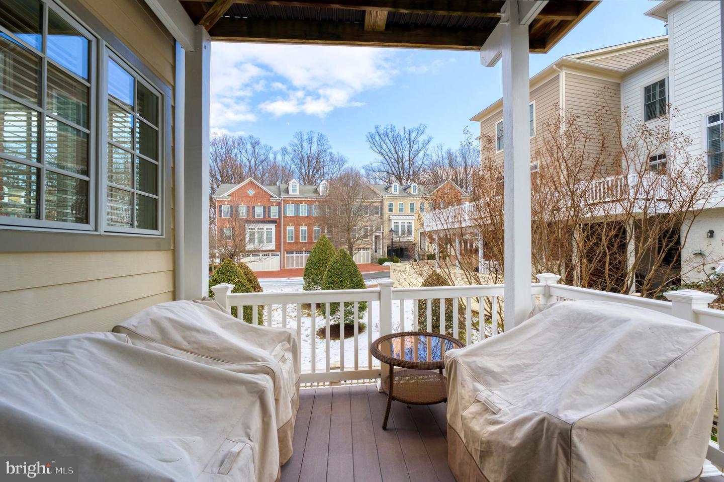 6739 DARRELLS GRANT PL, FALLS CHURCH, Virginia 22043, 3 Bedrooms Bedrooms, ,3 BathroomsBathrooms,Residential,For sale,6739 DARRELLS GRANT PL,VAFX2286716 MLS # VAFX2286716