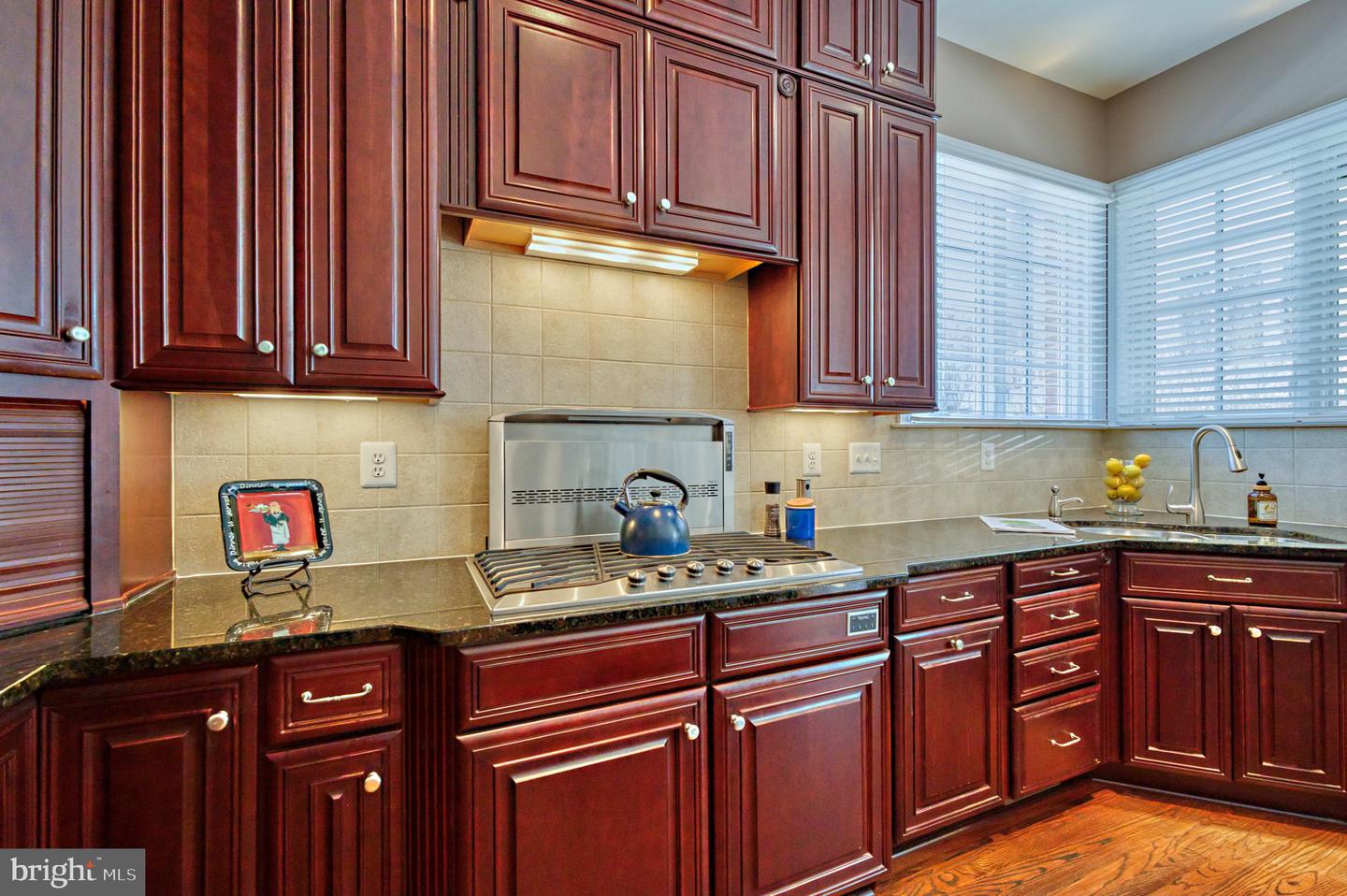 6739 DARRELLS GRANT PL, FALLS CHURCH, Virginia 22043, 3 Bedrooms Bedrooms, ,3 BathroomsBathrooms,Residential,For sale,6739 DARRELLS GRANT PL,VAFX2286716 MLS # VAFX2286716