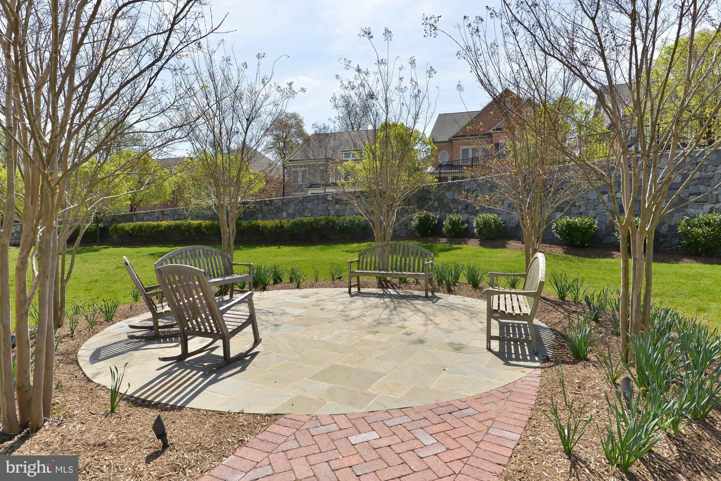 6739 DARRELLS GRANT PL, FALLS CHURCH, Virginia 22043, 3 Bedrooms Bedrooms, ,3 BathroomsBathrooms,Residential,For sale,6739 DARRELLS GRANT PL,VAFX2286716 MLS # VAFX2286716