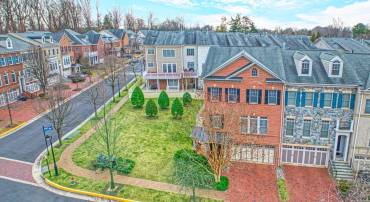 6739 DARRELLS GRANT PL, FALLS CHURCH, Virginia 22043, 3 Bedrooms Bedrooms, ,3 BathroomsBathrooms,Residential,For sale,6739 DARRELLS GRANT PL,VAFX2286716 MLS # VAFX2286716