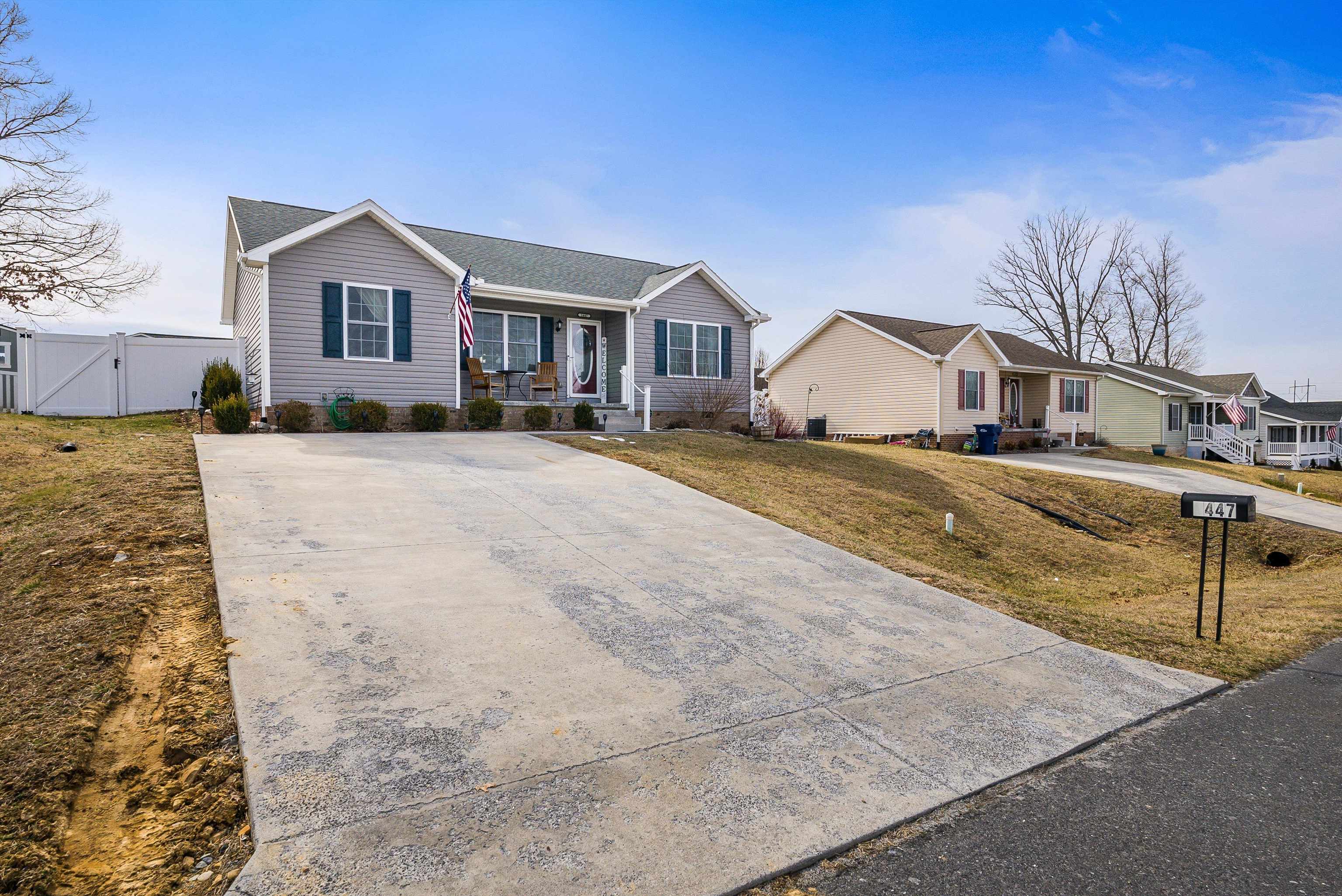 1447 MANDOLIN AVE, GROTTOES, Virginia 24441, 3 Bedrooms Bedrooms, ,2 BathroomsBathrooms,Residential,1447 MANDOLIN AVE,673718 MLS # 673718