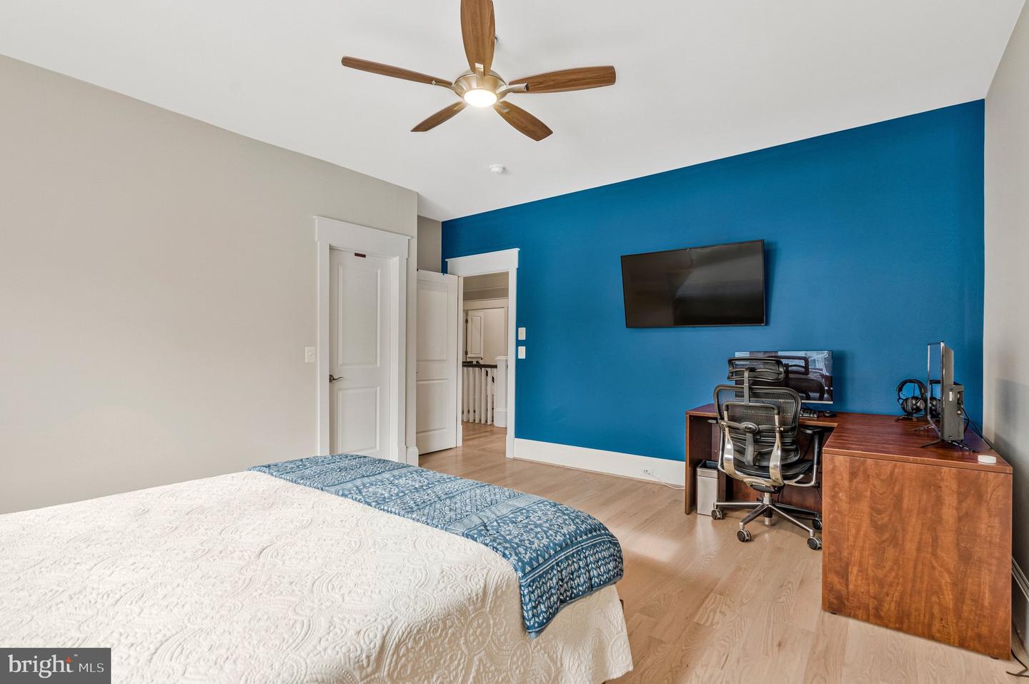 362 PARK ST NE, VIENNA, Virginia 22180, 5 Bedrooms Bedrooms, ,5 BathroomsBathrooms,Residential,For sale,362 PARK ST NE,VAFX2287518 MLS # VAFX2287518